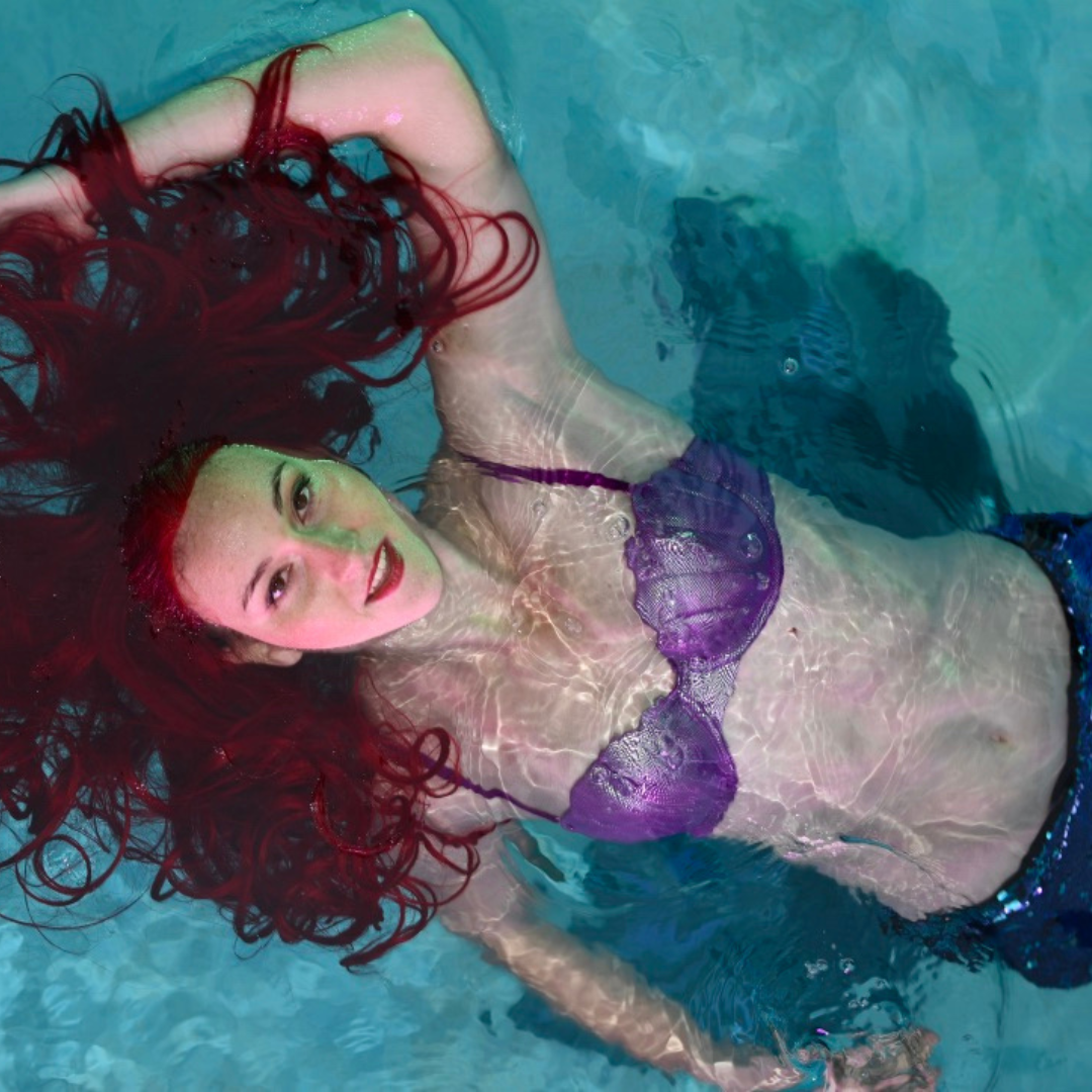 What Makes a Professional Mermaid? – AquaMermaid